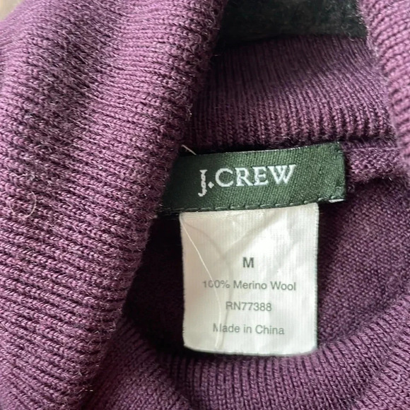 J.Crew Women Sweater Knit Merino Wool Long Sleeve Turtleneck Lightweight Size M - Picture 5 of 8